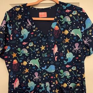 Ava Therese Printed Scrub Top